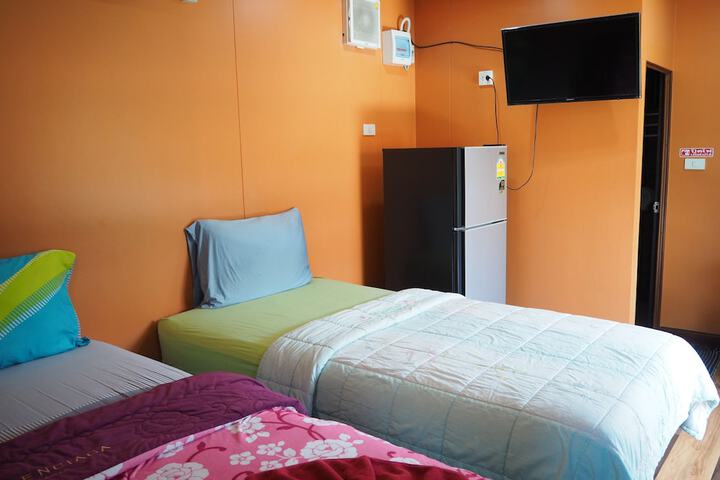 Room 22 of 43