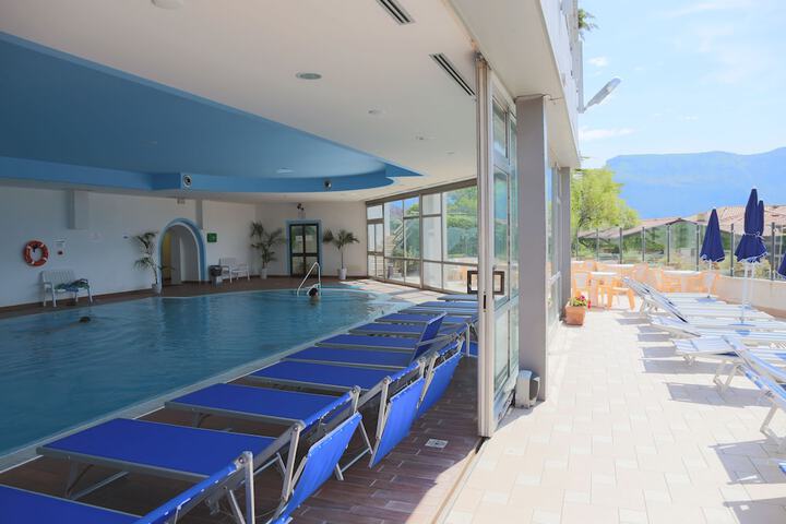 Pools & Facilities