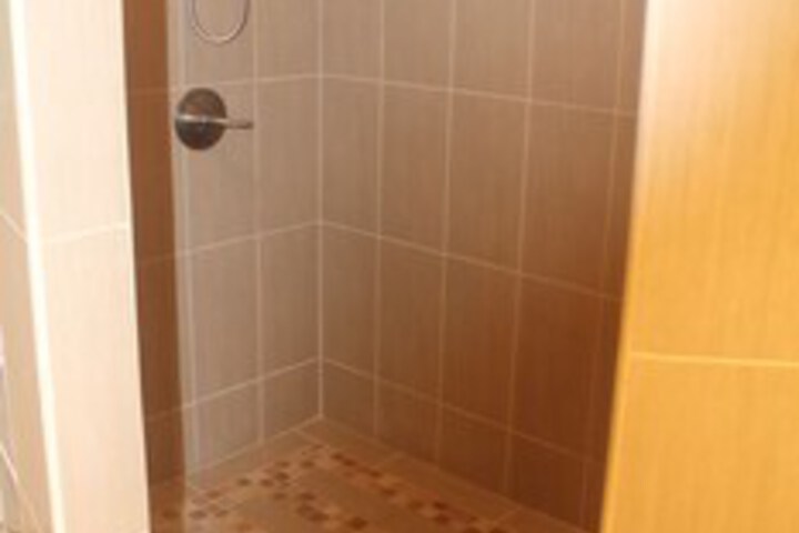 Room 11 of 85