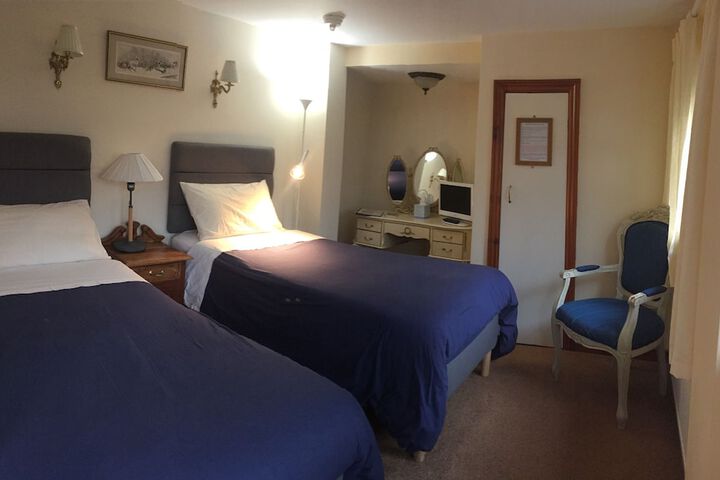 Room 5 of 35