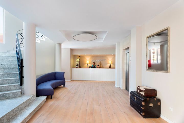 Lobby Photos