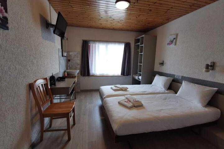 Photo 21
