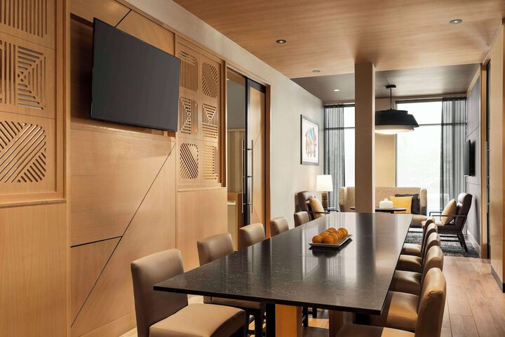 Breakfast/Coffee Service 28 of 41