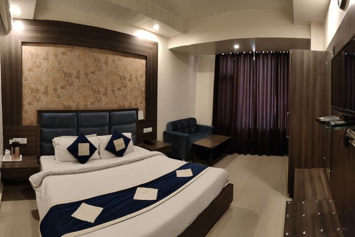 Room 16 of 23