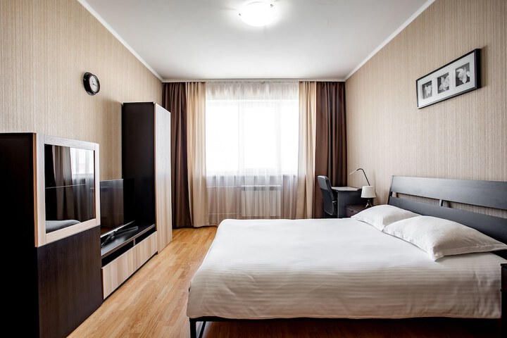 Room 6 of 50