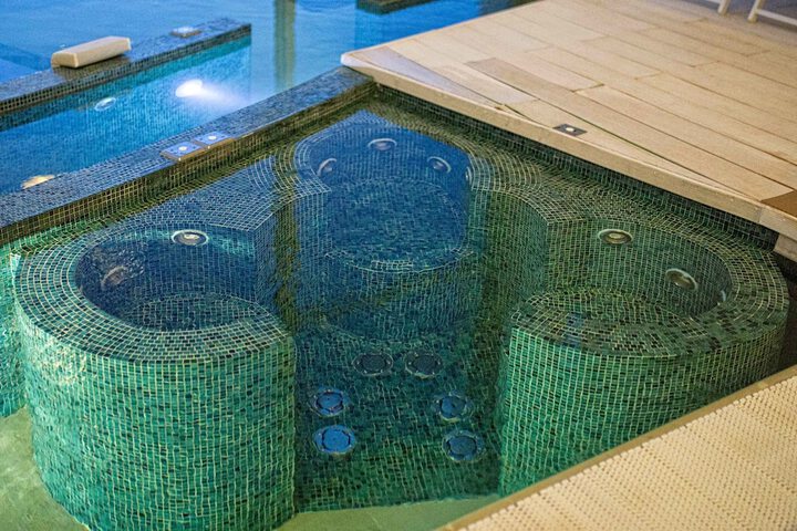 Pool 63 of 94