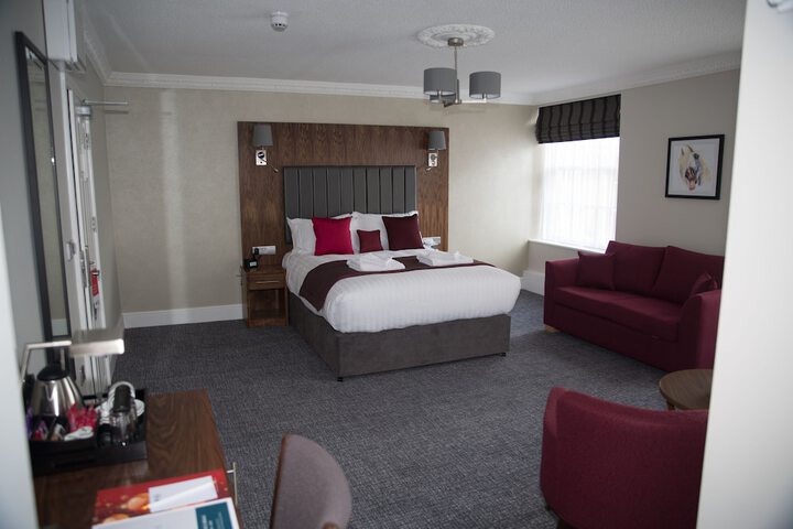 Room 7 of 40