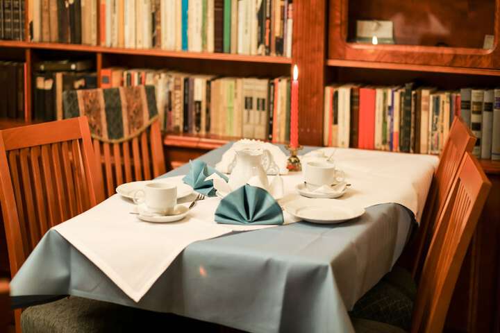 Dining 59 of 79