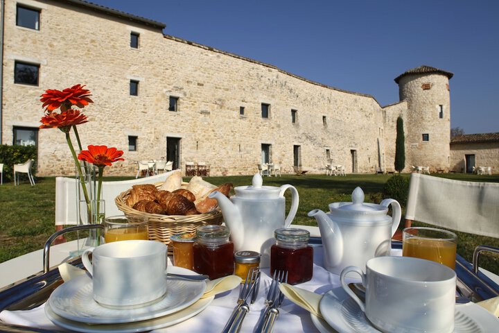 Breakfast/Coffee Service 38 of 47