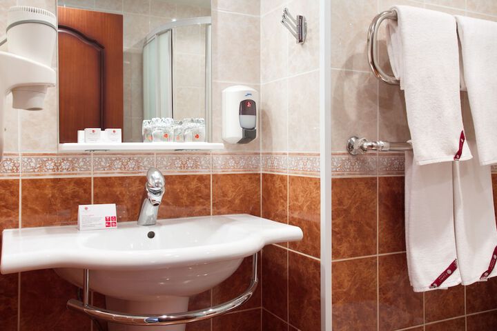 Clean Restrooms