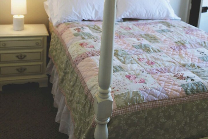 Single Room (1 of 3)
