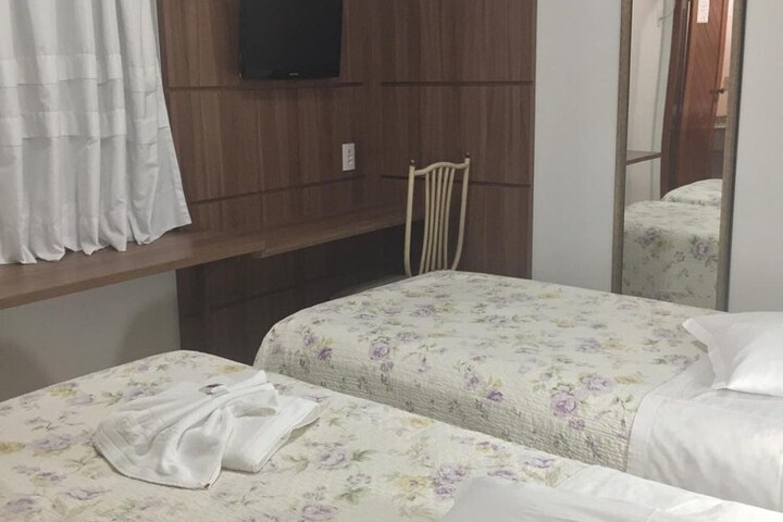 Room 10 of 51