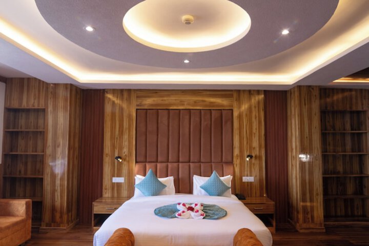 Room 10 of 91
