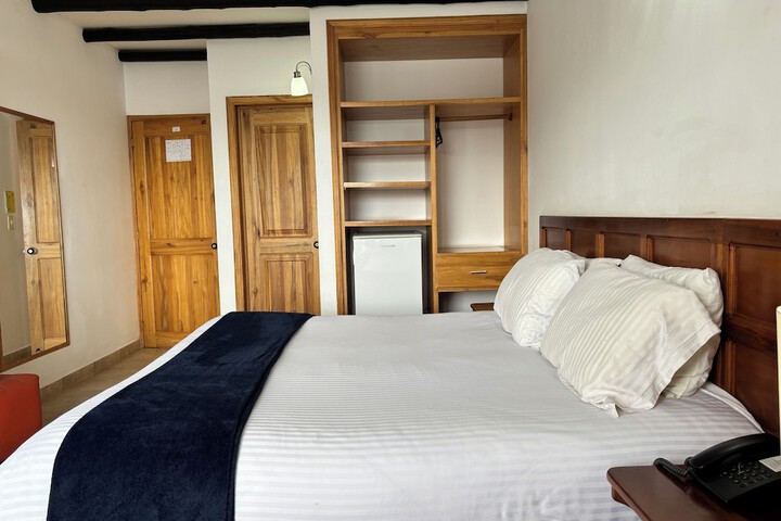 Room 6 of 47