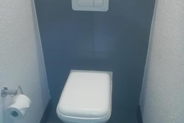Room 16 of 29