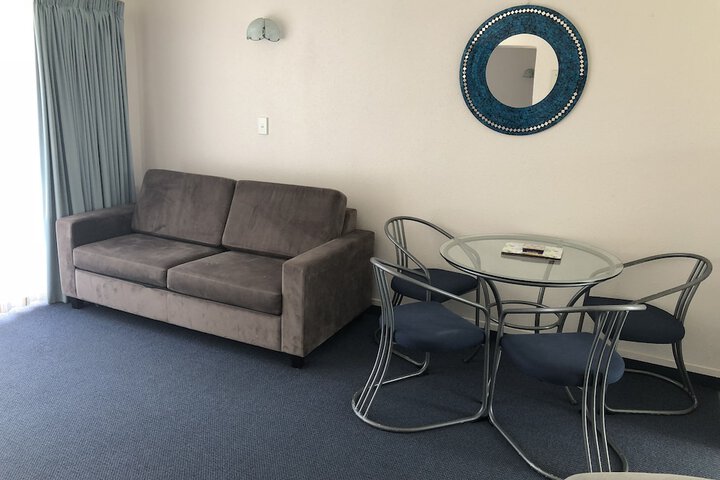 Room 31 of 107