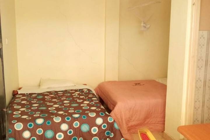 Room 4 of 19