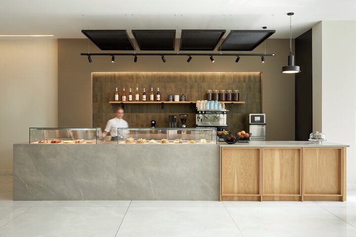 Breakfast/Coffee Service 116 of 135