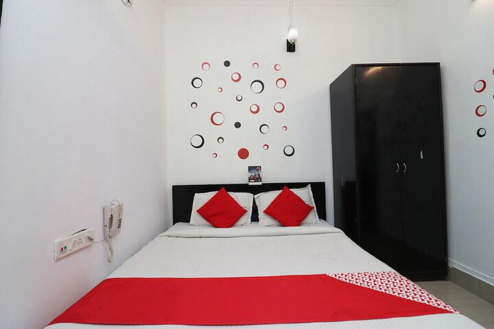 Room 16 of 29