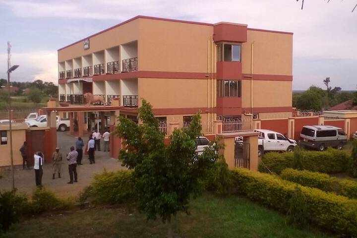 Hotel 55 of 62