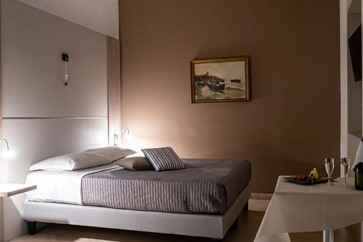 Room 25 of 55