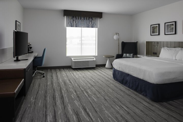 Room 18 of 44