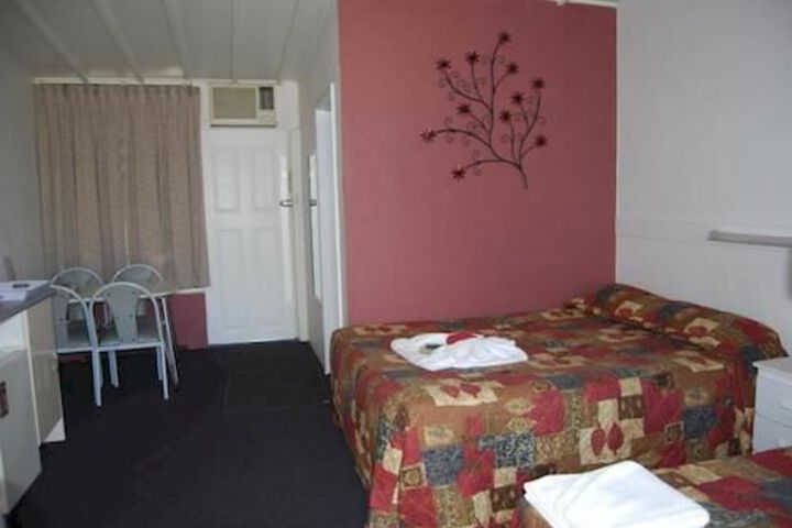 Room 5 of 21