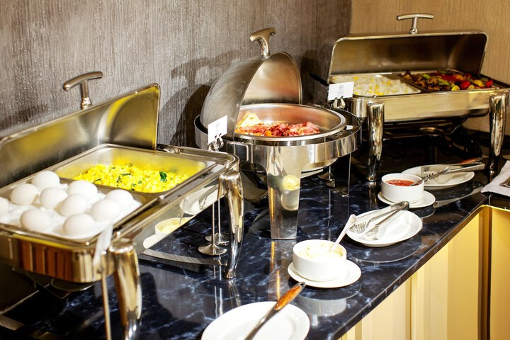 Breakfast/Coffee Service 63 of 86