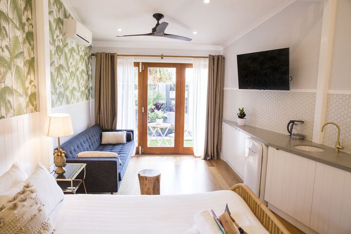 Room 2 of 52
