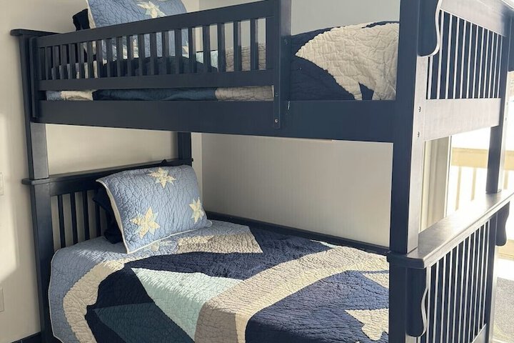 Room 50 of 125