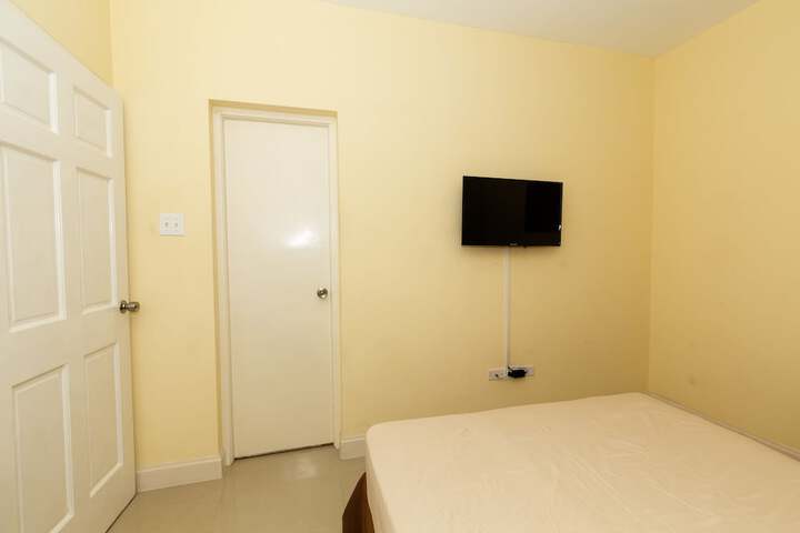Room 14 of 39