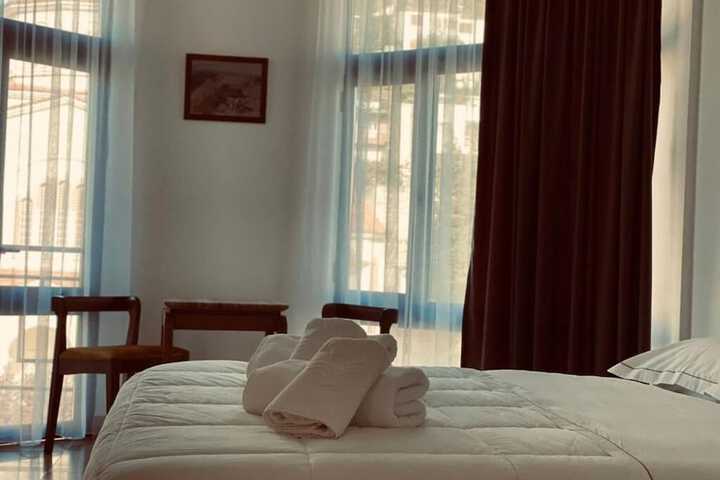 Room 70 of 114