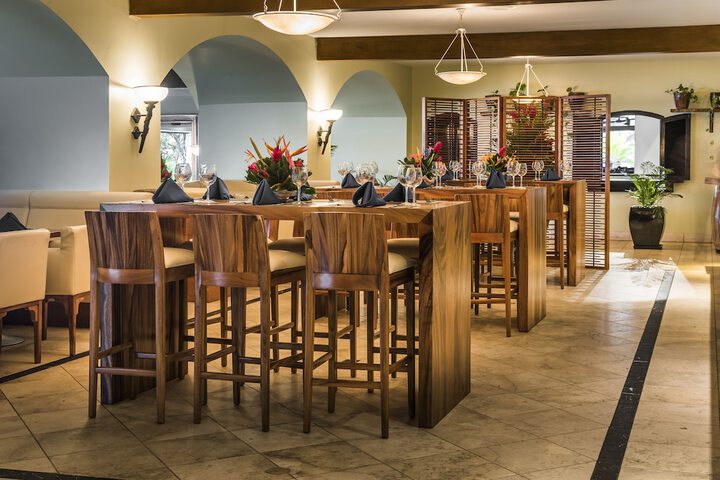 Dining 67 of 119