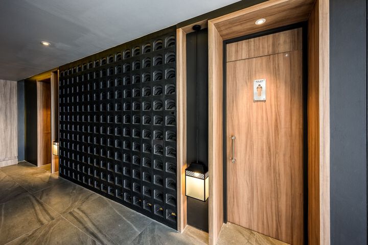 Lobby Entry
