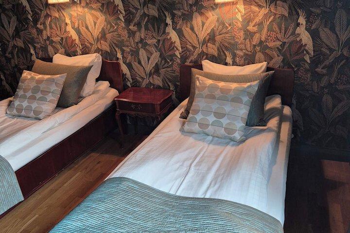 Room 12 of 57