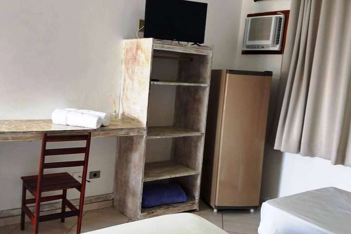 Room 7 of 37