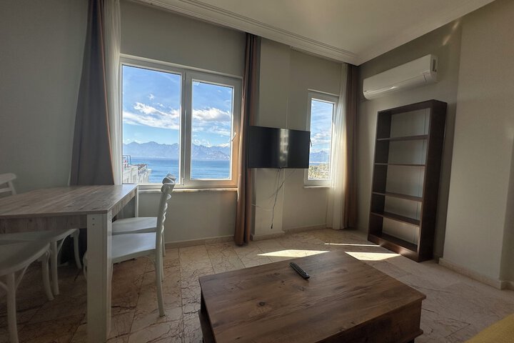 Room 116 of 171