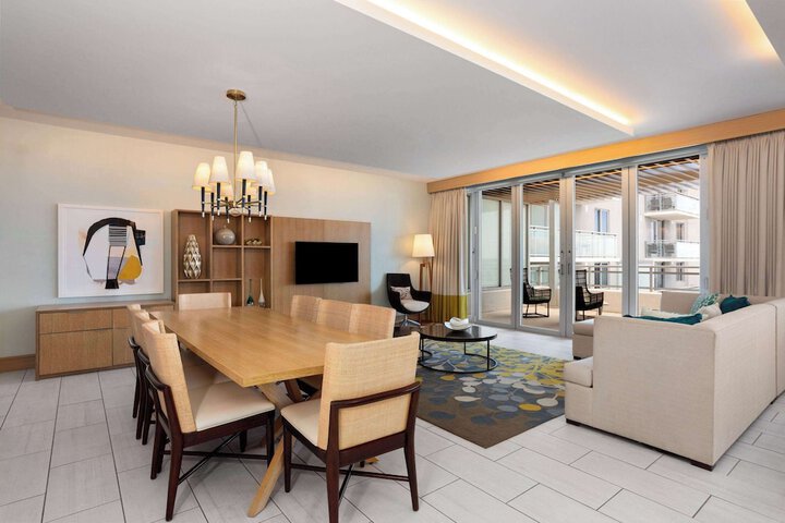 Room 43 of 125
