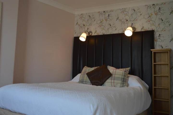 Room 18 of 74