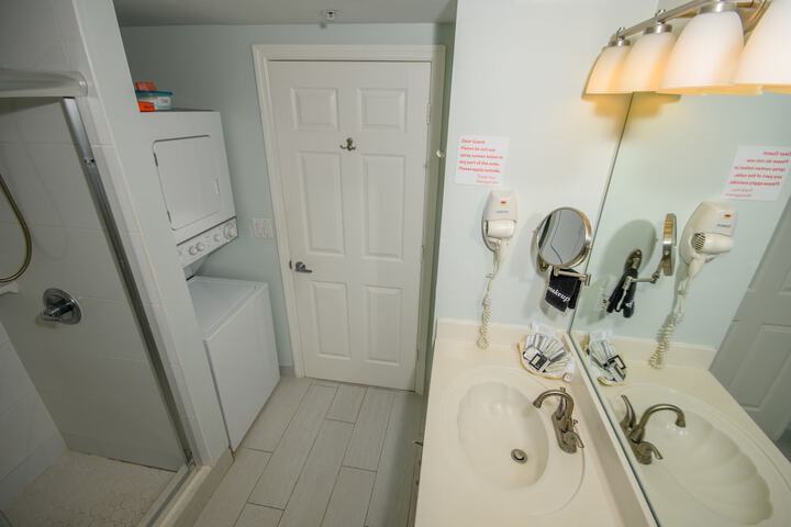 Room 41 of 229