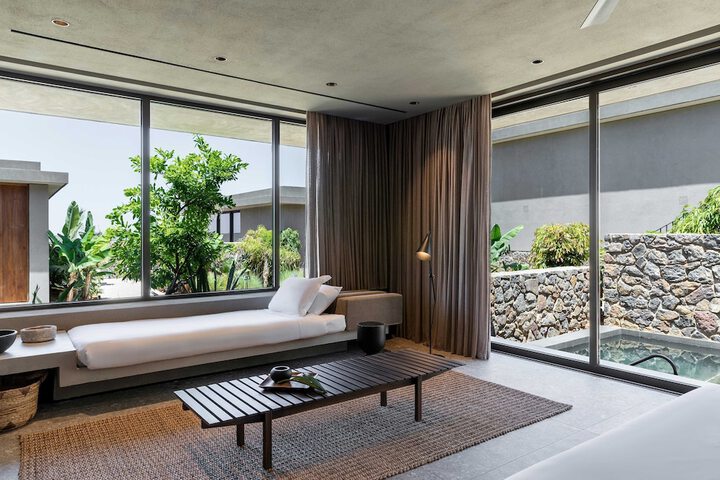Room 10 of 57