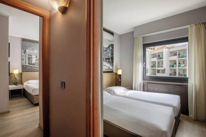 Room 35 of 70