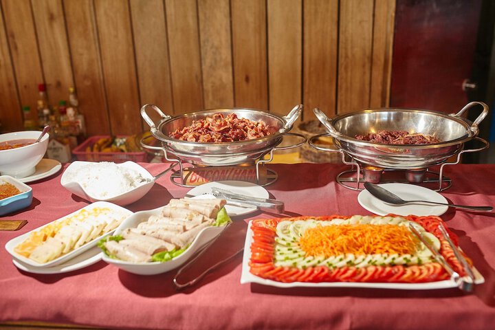 Dining 36 of 55
