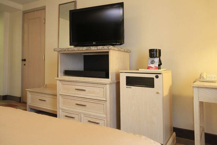 Room 6 of 44