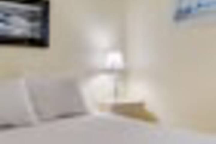 Room 275 of 663
