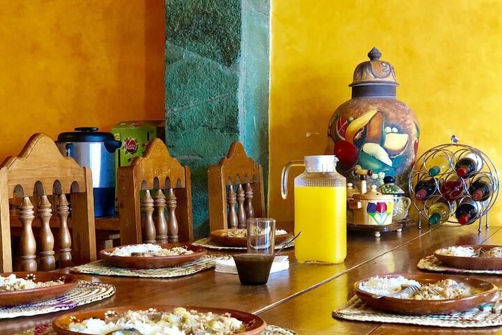 Breakfast/Coffee Service 6 of 10