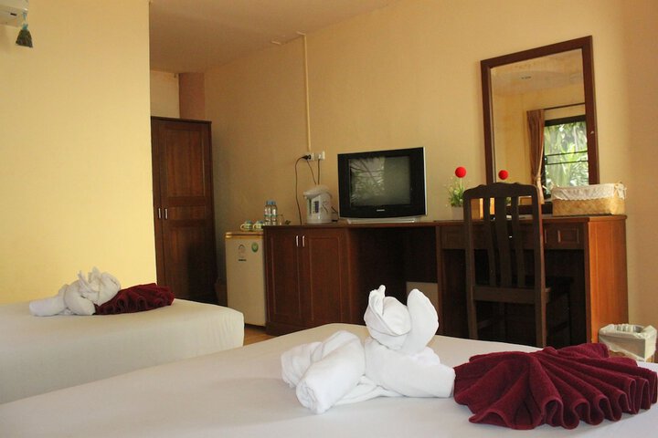 Room 35 of 49