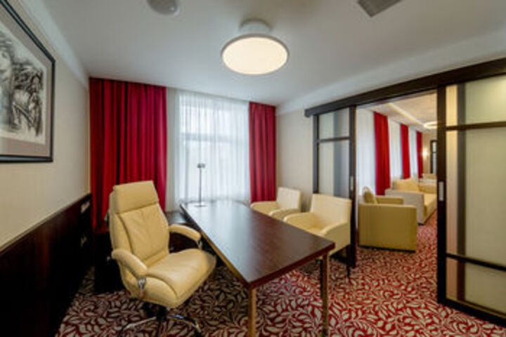 Room 22 of 57