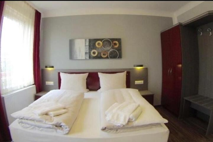 Ariston Hotel