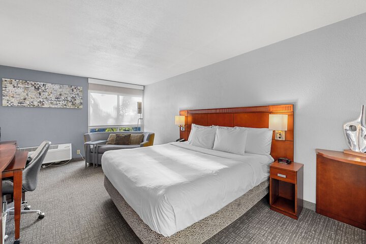 Room 22 of 139